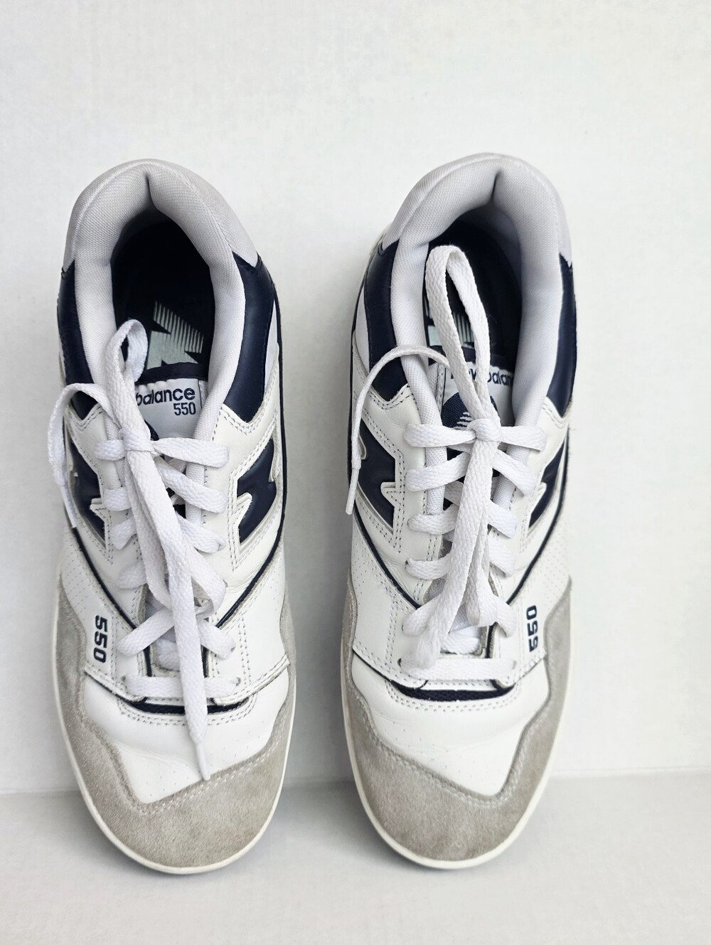 New Balance 550 White & Navy Sneakers 9.5
